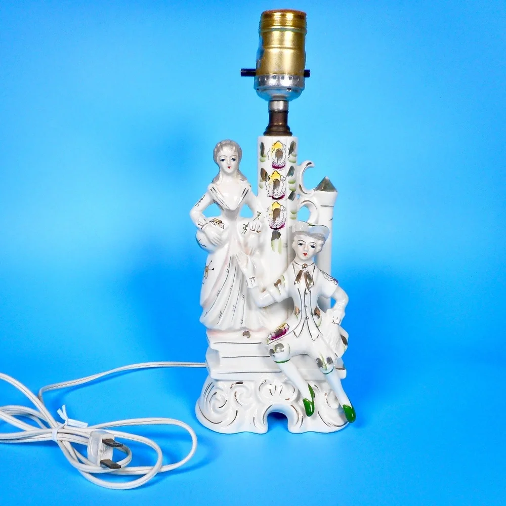 VTG 50s Porcelain Gold Gilded Boudoir Lamp Victorian Couple Courtship Steampunk